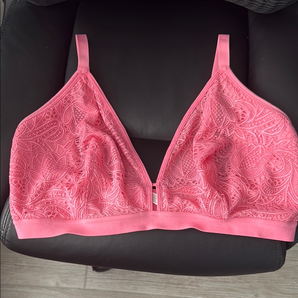 Lively Pink Lace Wireless Bralette